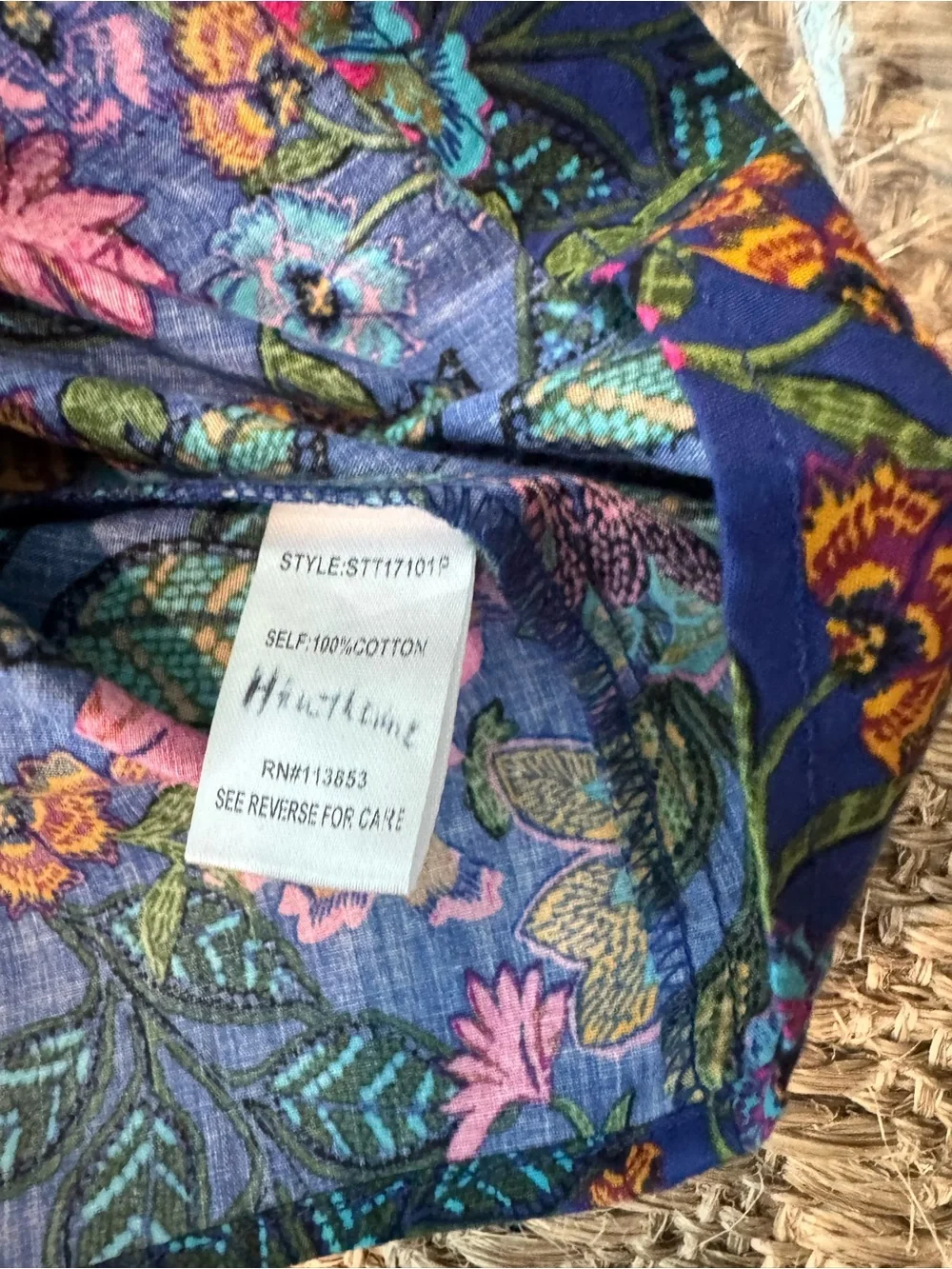Beautiful Sugarlips size medium floral short sleeve blouse LIKE NEW - Picture 4 of 4